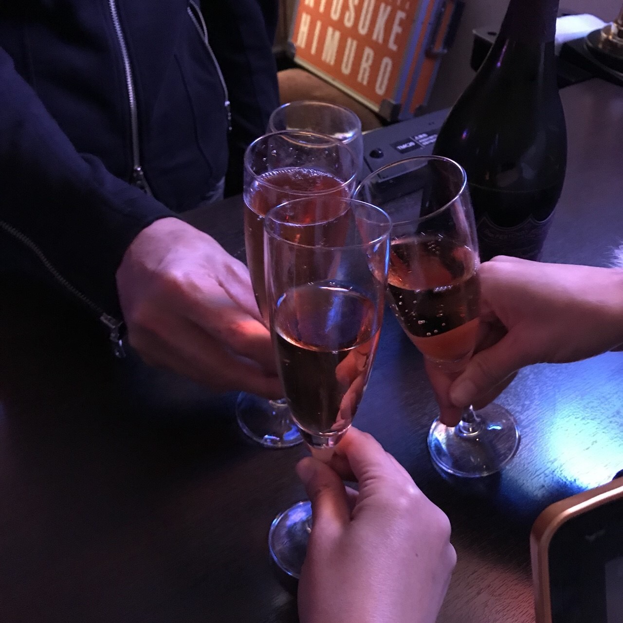 シャンパン乾杯